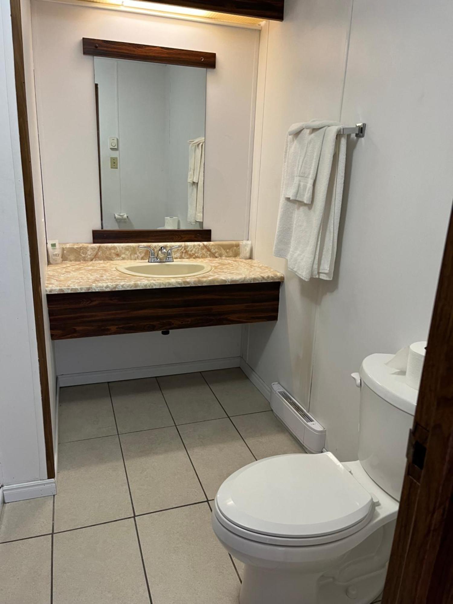 Motel Clair Mont Sainte-Agathe-des-Monts Esterno foto