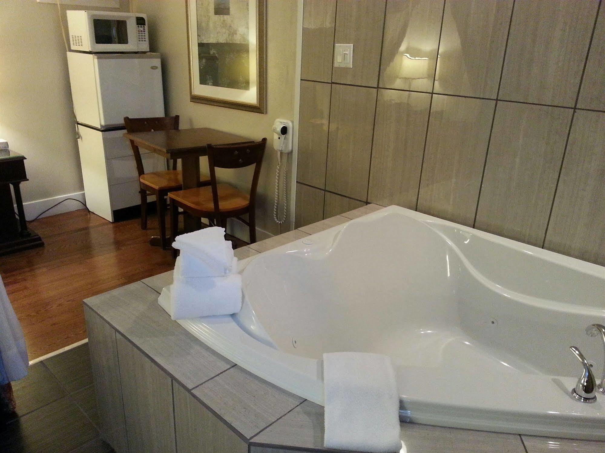 Motel Clair Mont Sainte-Agathe-des-Monts Esterno foto